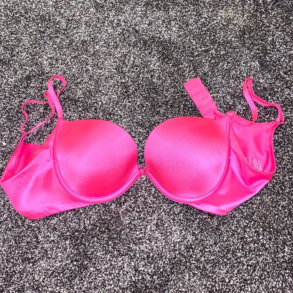 Victoria’s Secret Bra 34B